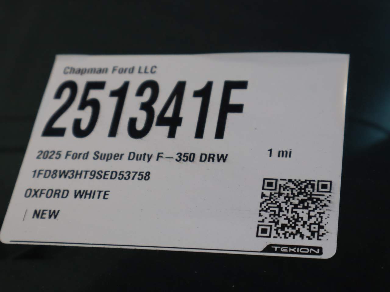 2025 Ford F-350 Super Duty DRW Crew Cab XL