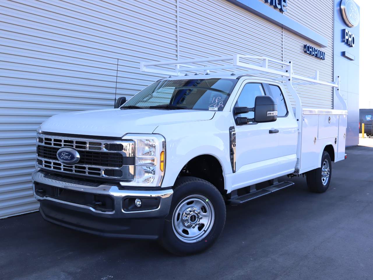 2024 Ford F-350 Super Duty Extended Cab Chassis