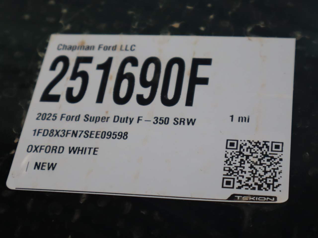 2025 Ford F-350 XL photo 2