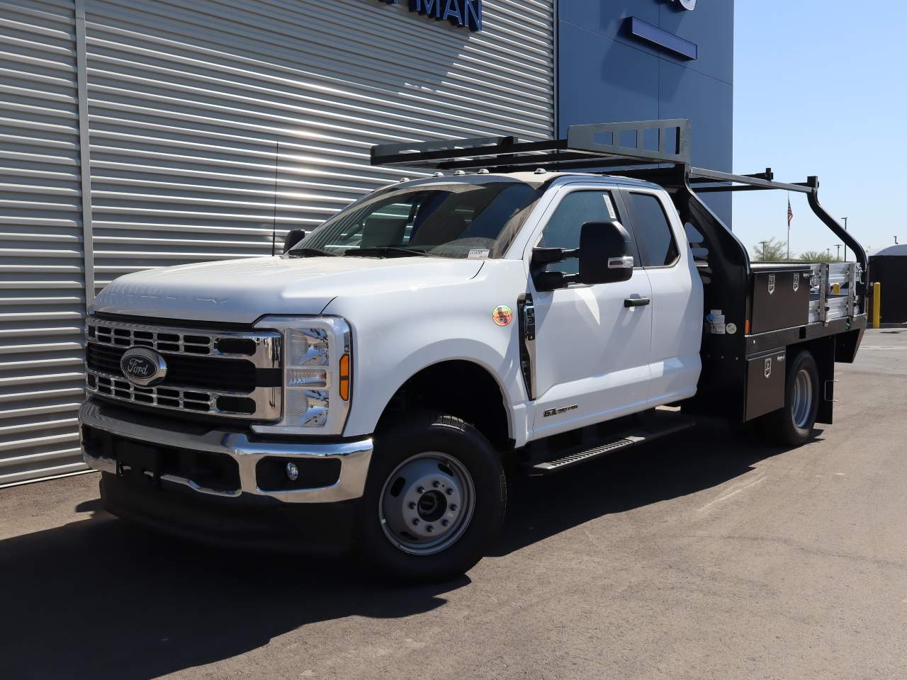 2024 Ford F-350 Super Duty Extended Cab Chassis