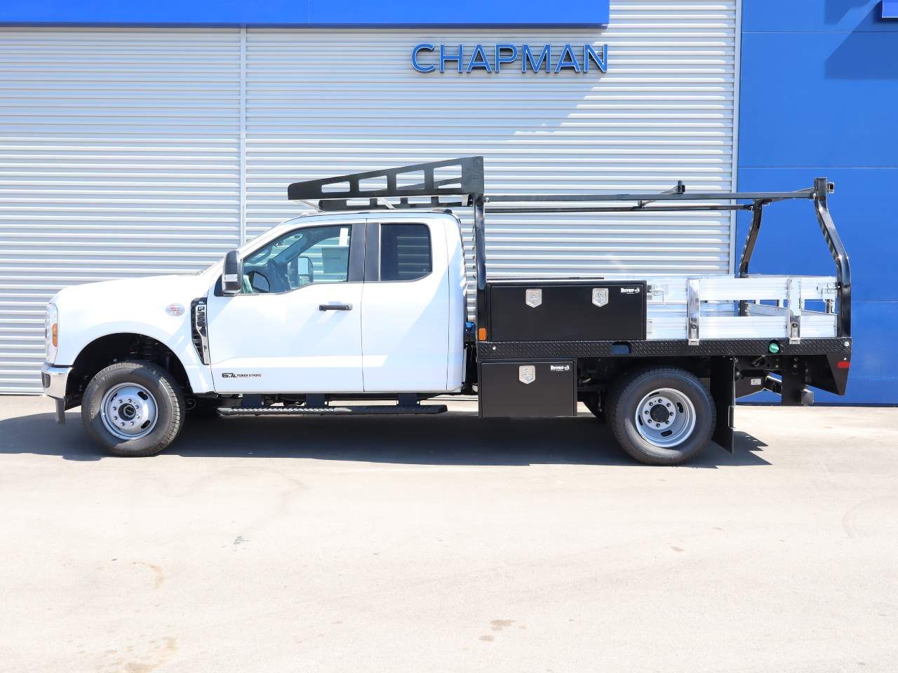 2024 Ford F-350 Super Duty Extended Cab Chassis