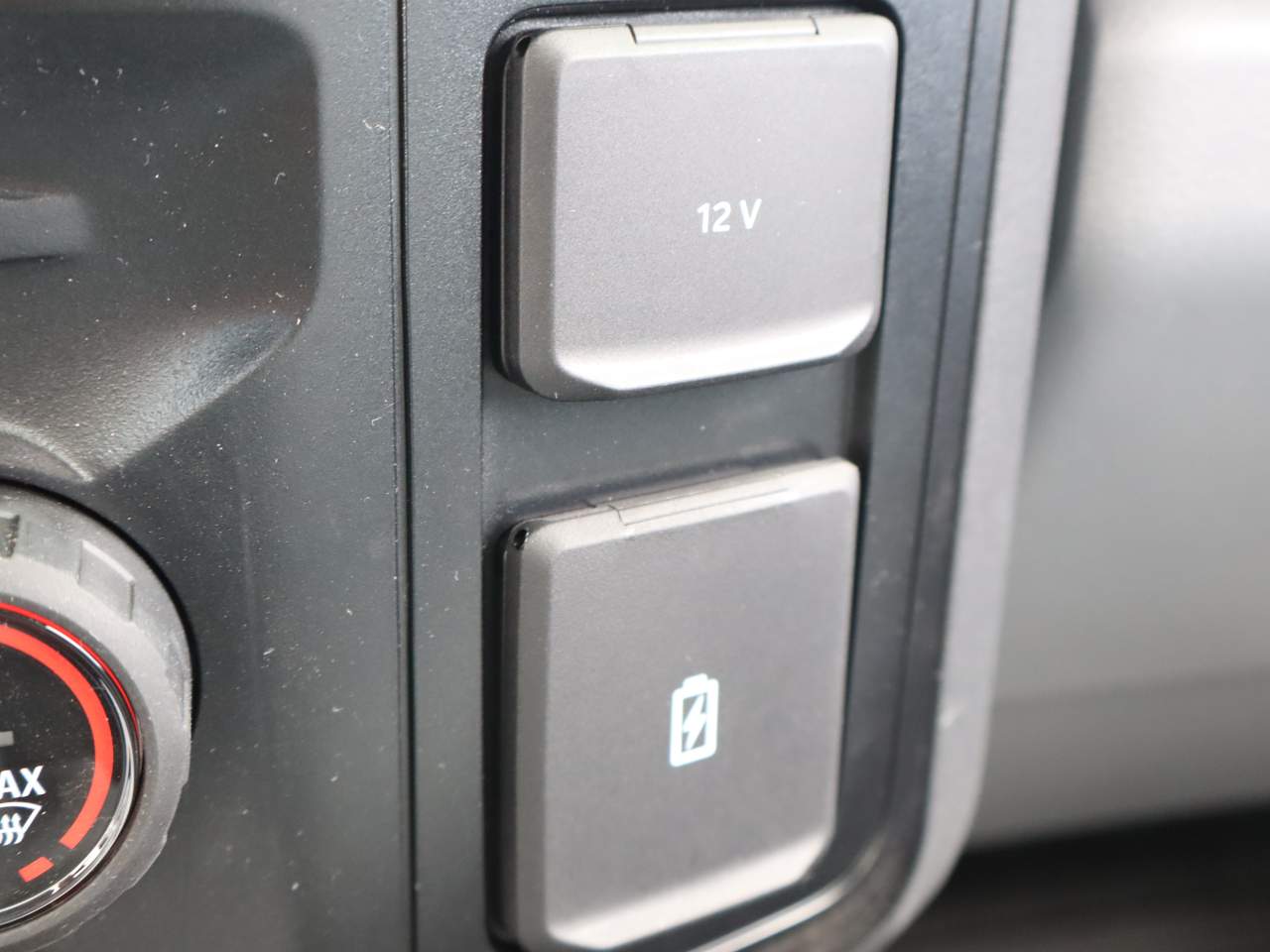 2025 Ford F-250 Super Duty XL - Photo 28