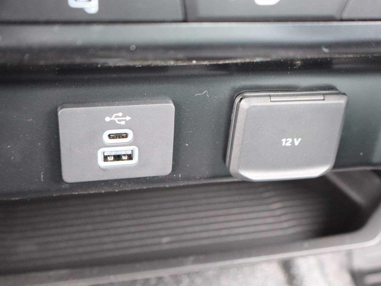 2025 Ford F-250 Super Duty XL - Photo 30