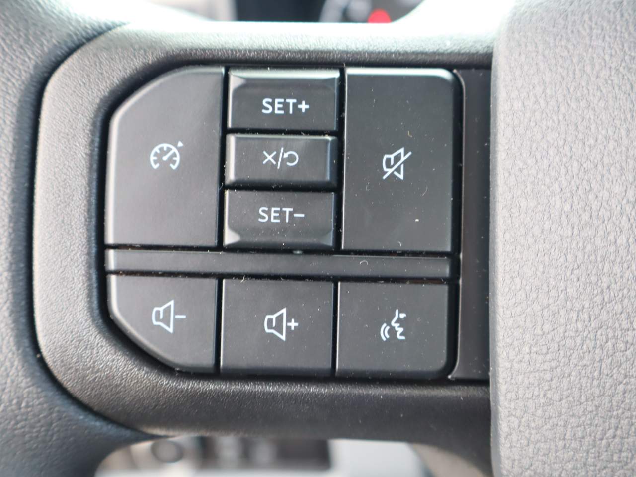 2025 Ford F-250 Super Duty XL - Photo 32