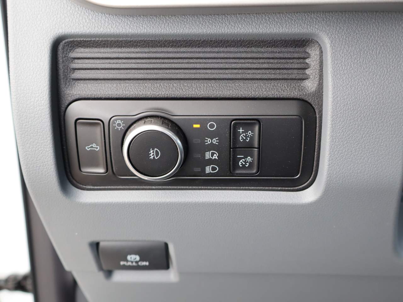 2025 Ford F-250 Super Duty XL - Photo 34