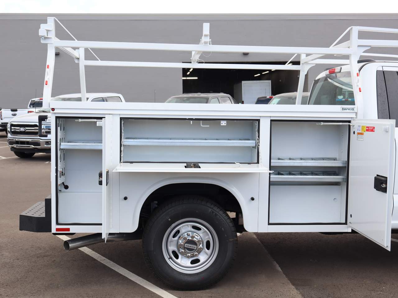 2025 Ford F-250 Super Duty XL - Photo 14