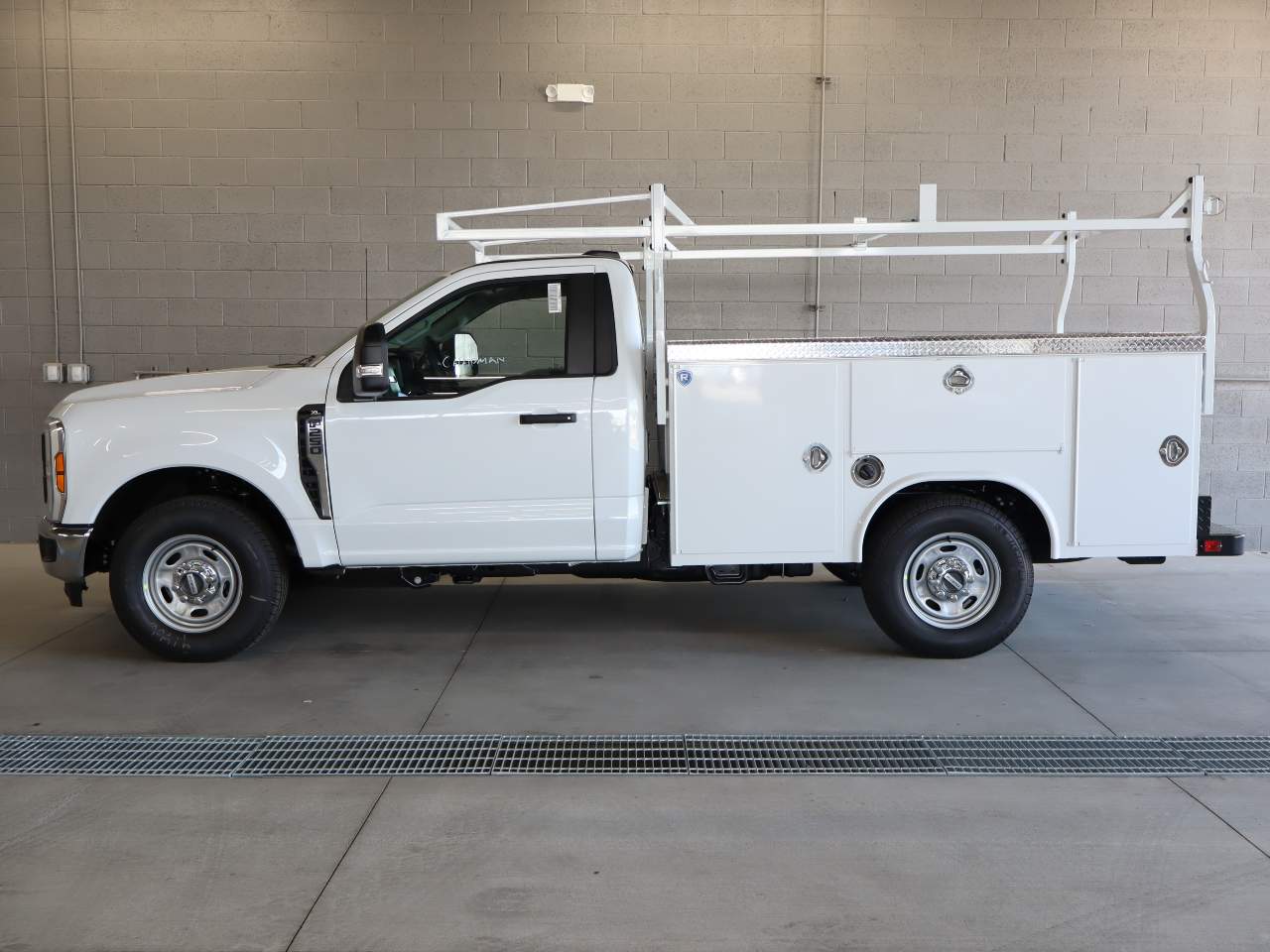 2025 Ford F-250 Super Duty XL