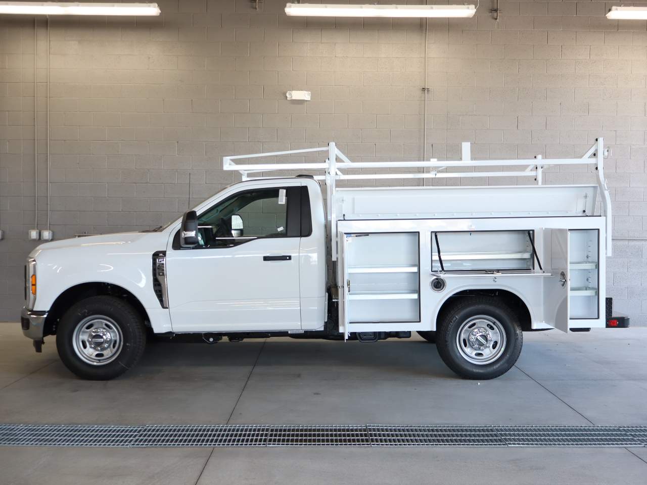 2025 Ford F-250 Super Duty XL