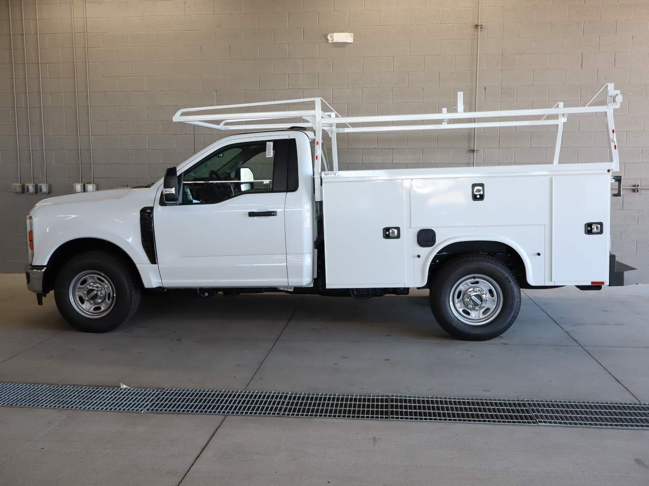 2027 Ford F-250 Super Duty XL