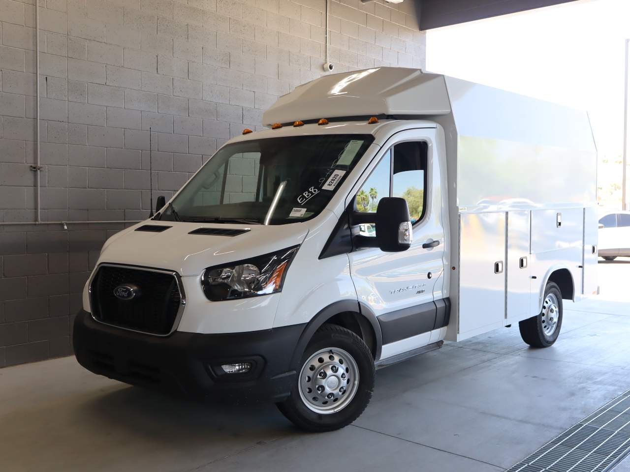 2025 Ford Transit Commercial Cutaway Chassis Full-Size