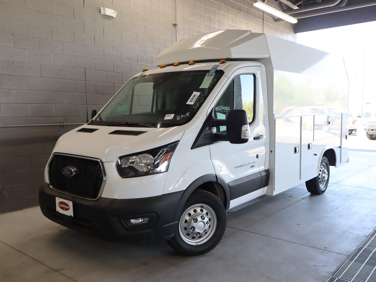 2025 Ford Transit Commercial Cutaway Chassis Full-Size