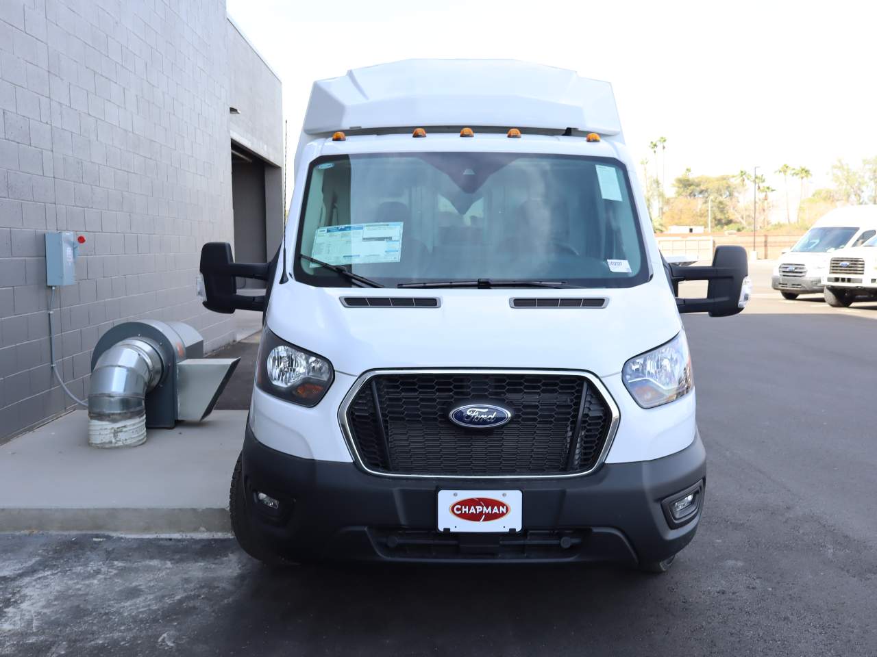 2024 Ford Transit Cutaway Base