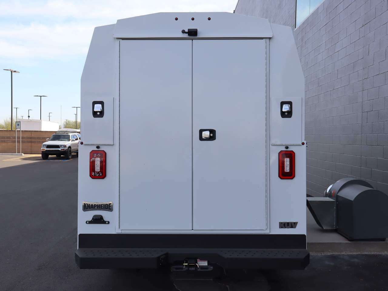 2024 Ford Transit Cutaway Base