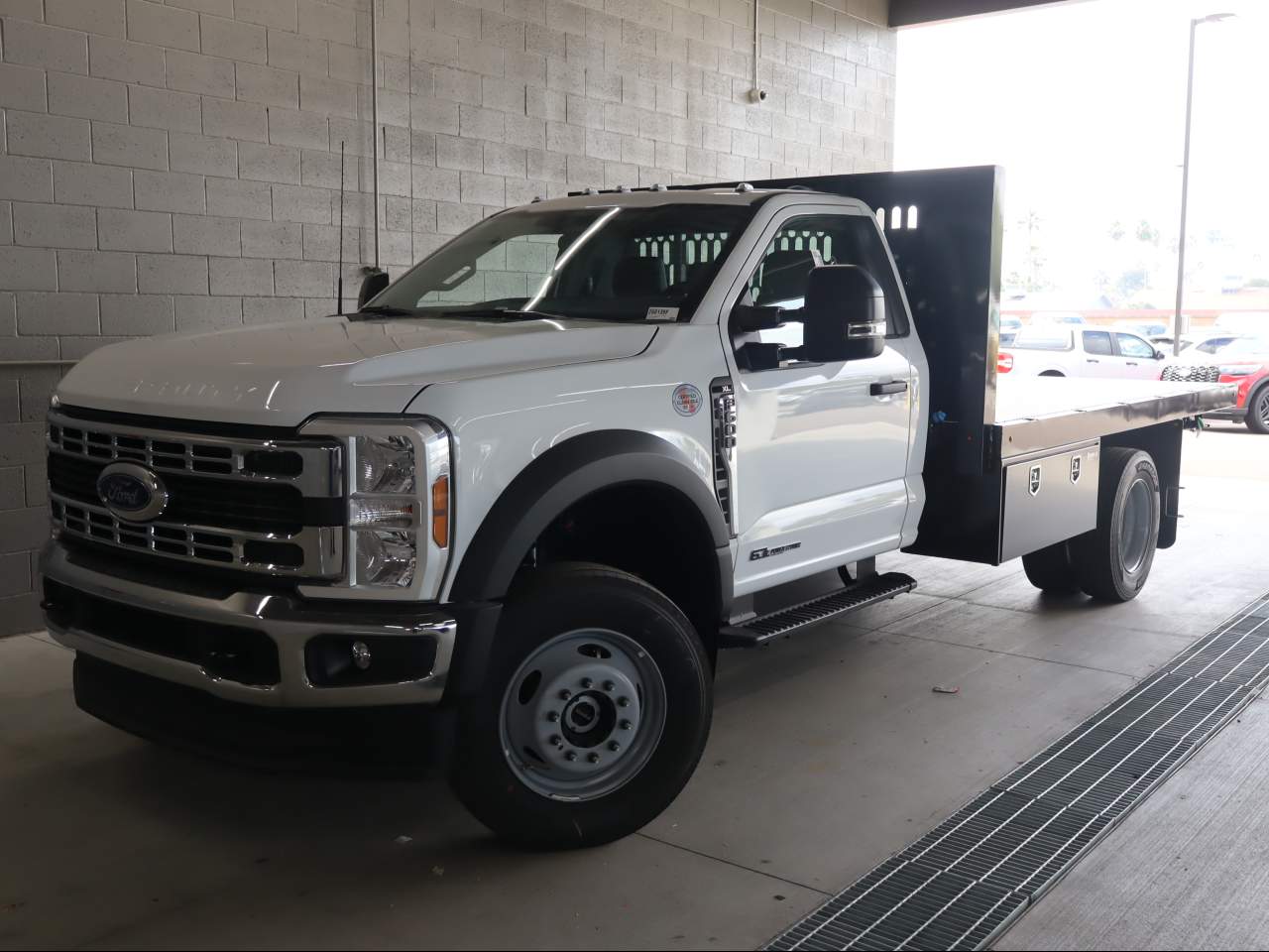 2026 Ford F-600 Super Duty Chassis Cab XL