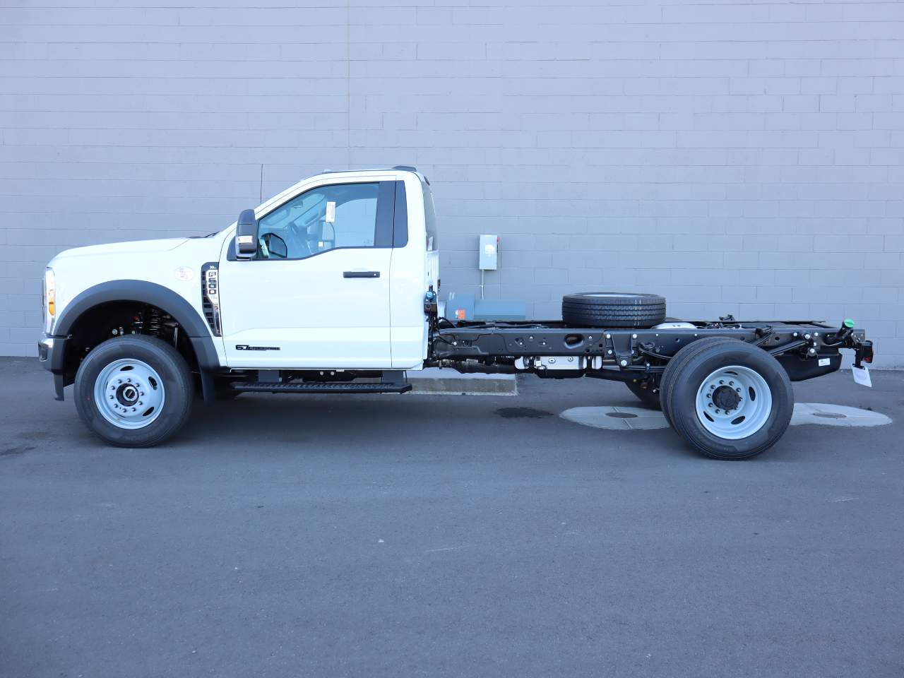 2026 Ford F-600 Super Duty Chassis