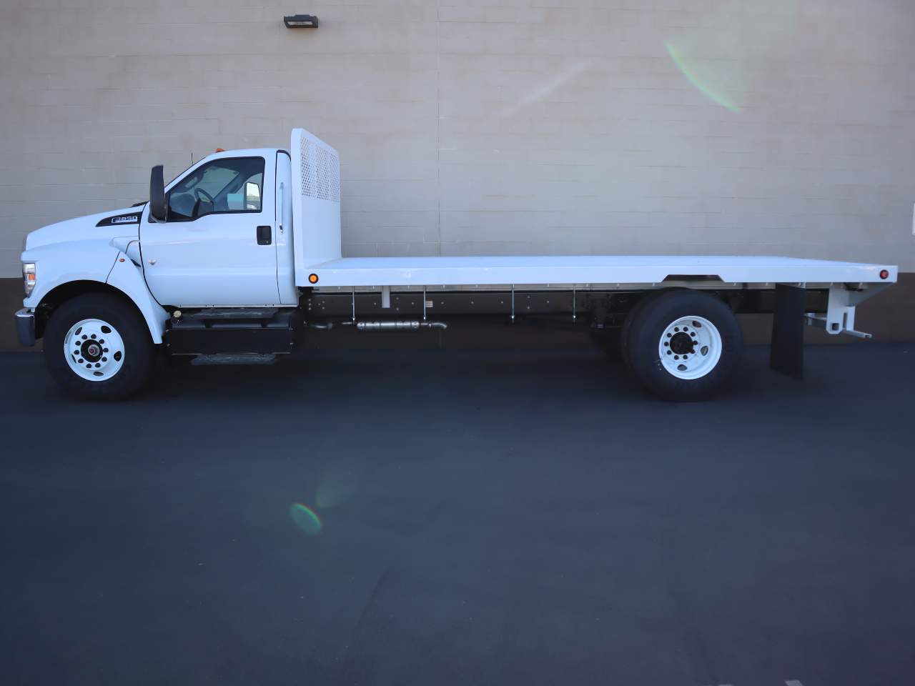 2024 Ford F-650 Super Duty Chassis