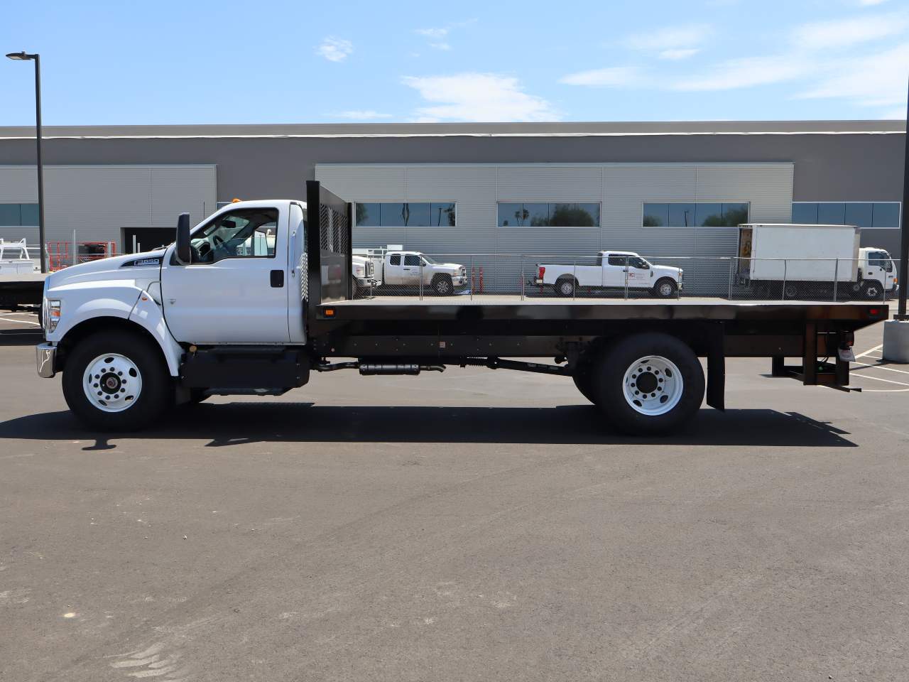 2025 Ford F-650 Super Duty Chassis