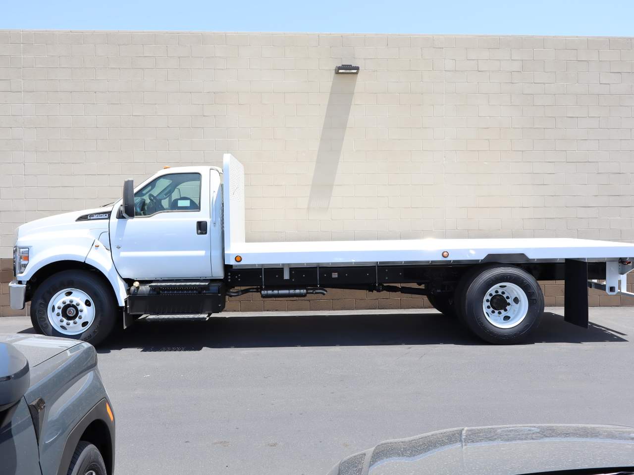 2025 Ford F-650 Super Duty Chassis