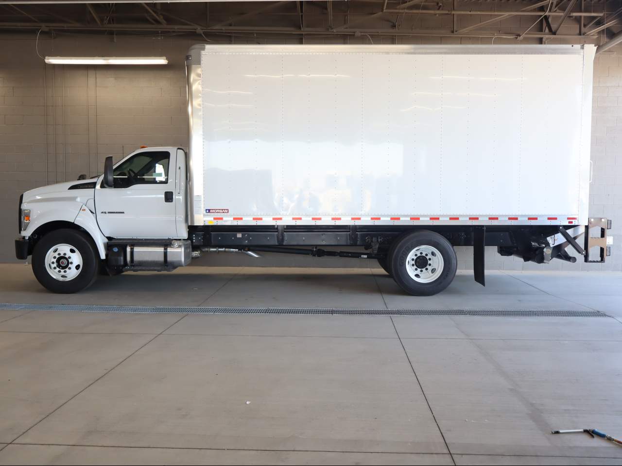 2027 Ford F-650 Super Duty Chassis
