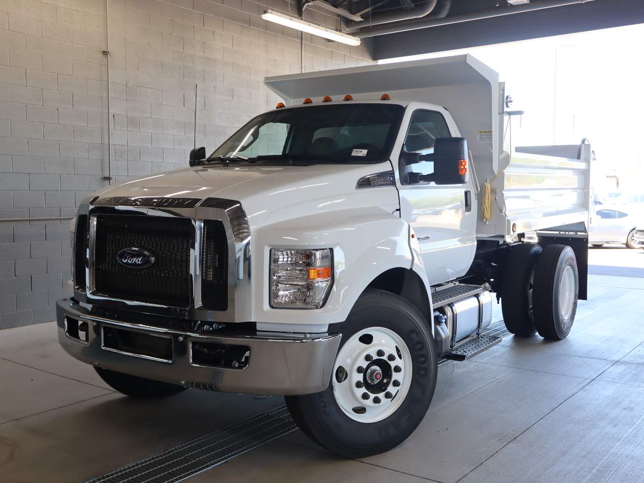2027 Ford F-650 Super Duty Chassis