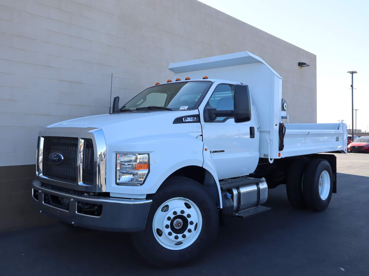 2025 Ford F-650 Super Duty Chassis