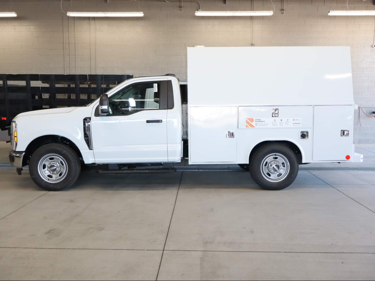 2026 Ford F-350 Super Duty SRW XL