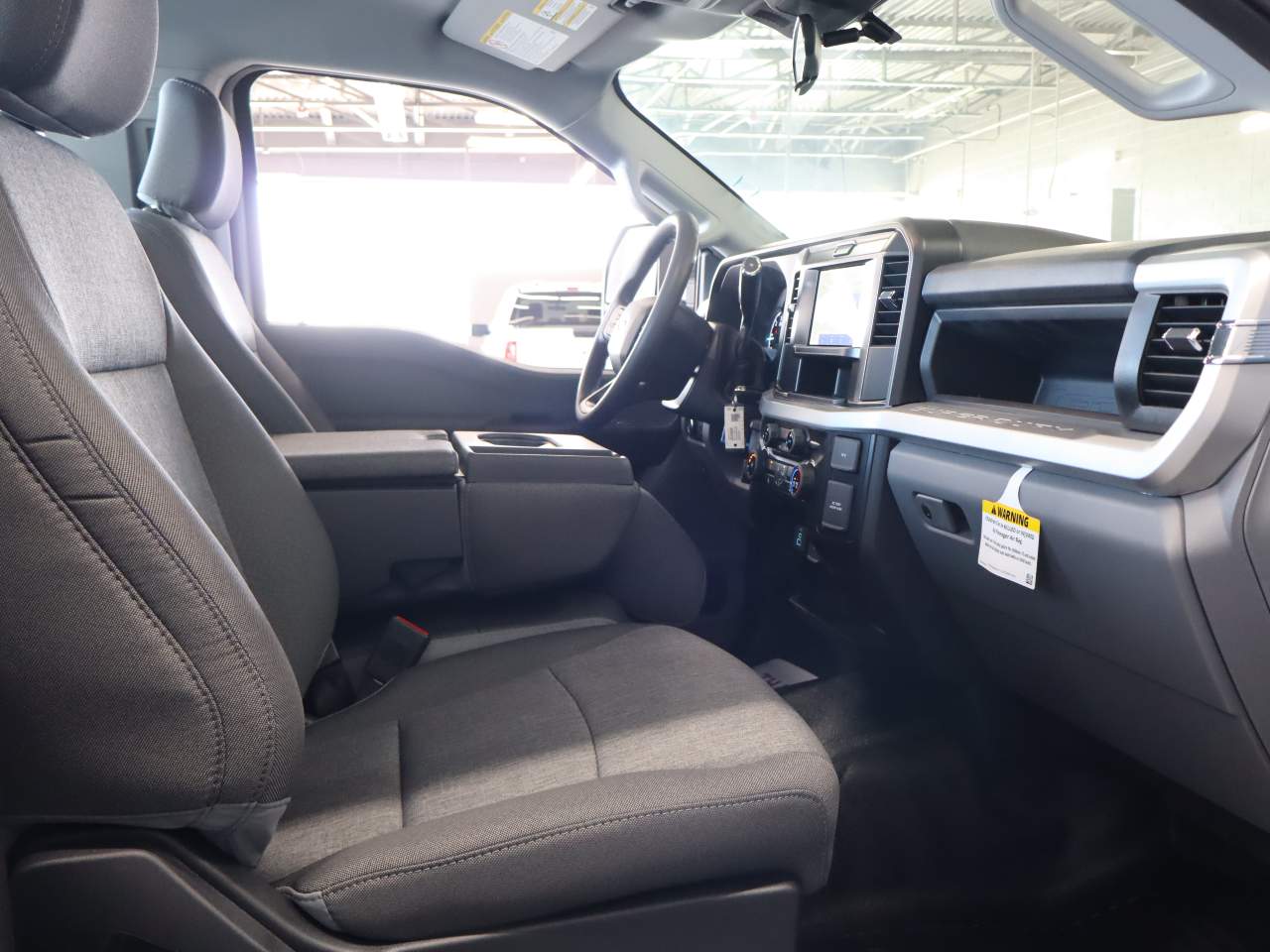 2025 Ford F-350 Super Duty Chassis Cab XL - Photo 21