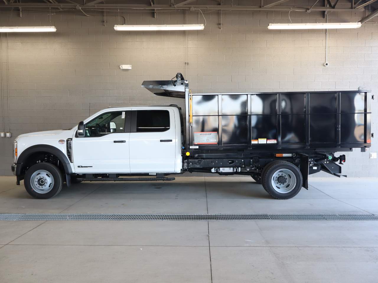 2026 Ford F-550 Super Duty Crew Cab Chassis