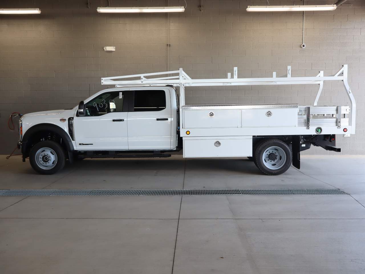 2026 Ford F-550 Super Duty Crew Cab Chassis
