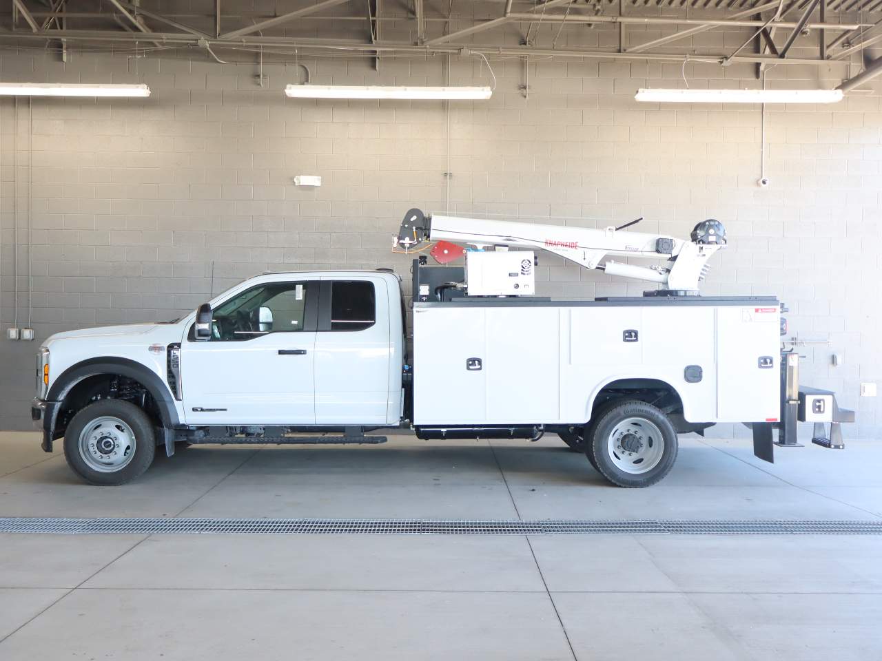 2026 Ford F-550 Super Duty Extended Cab Chassis
