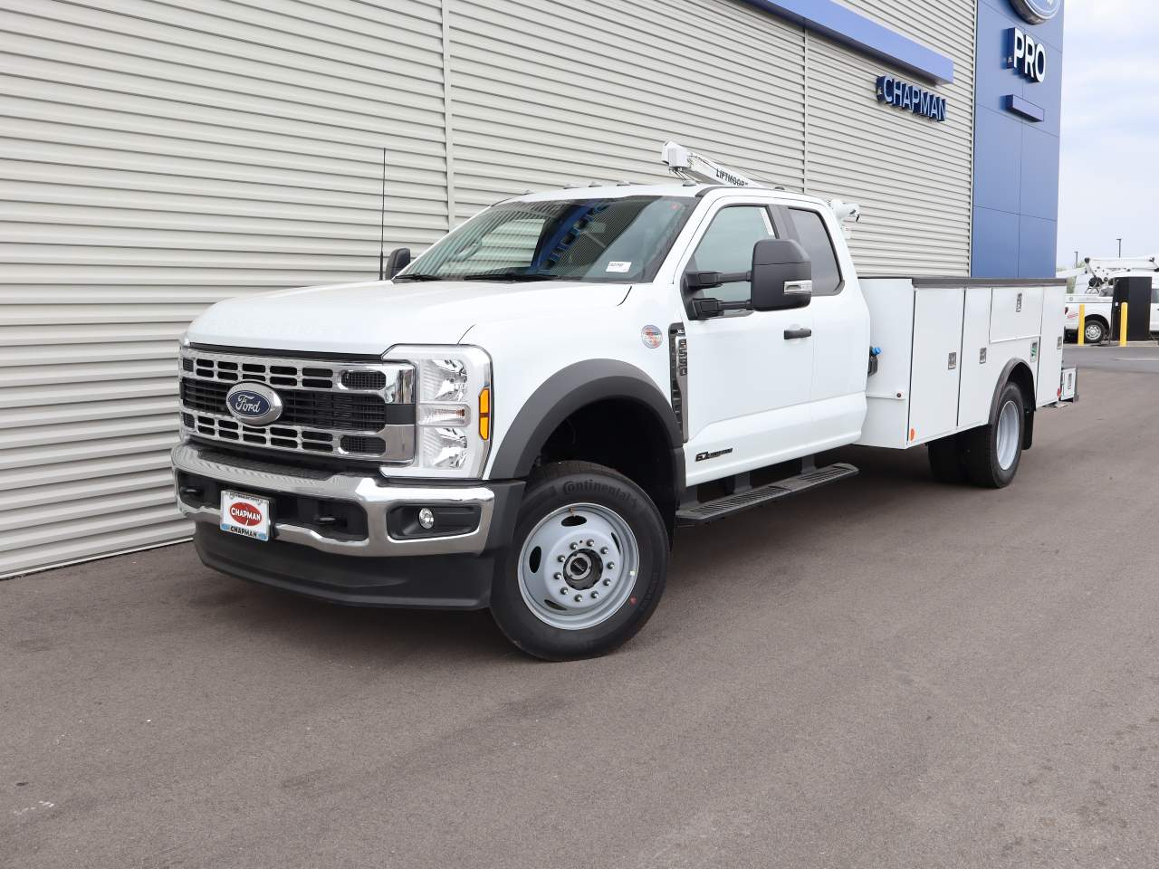 2026 Ford F-550 Super Duty Extended Cab Chassis