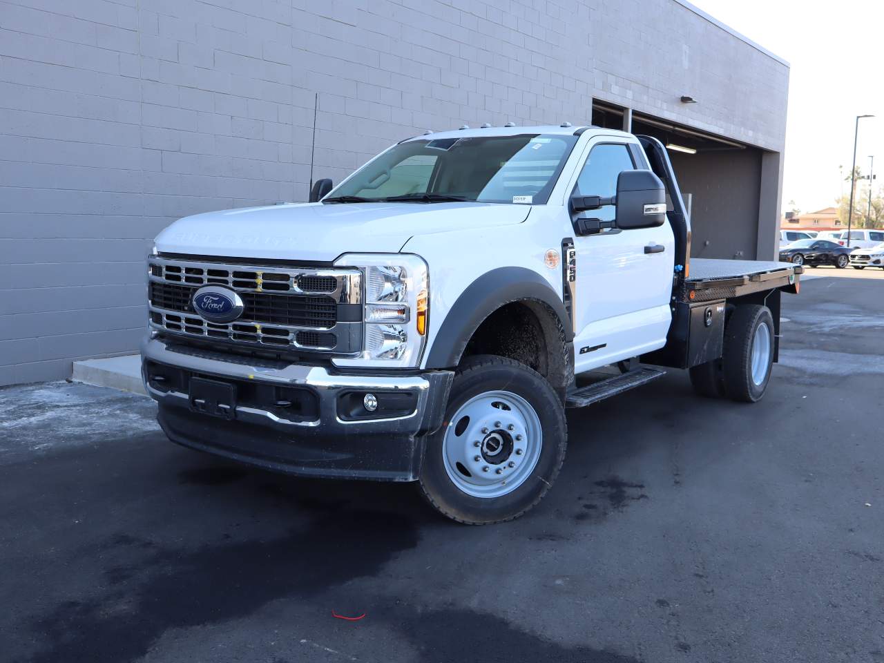 2024 Ford F-450 Super Duty Chassis