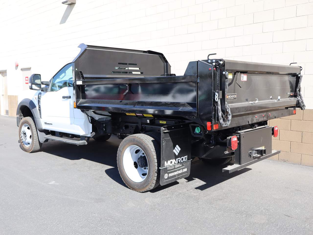 2024 Ford F-450 Super Duty Chassis Cab XL