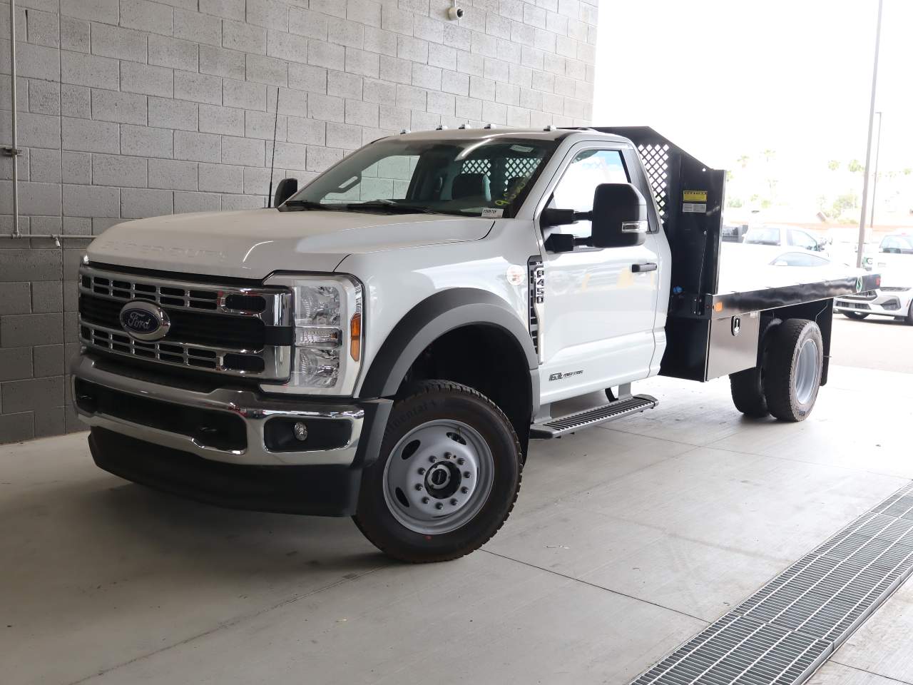 2025 Ford F-450 Super Duty Chassis