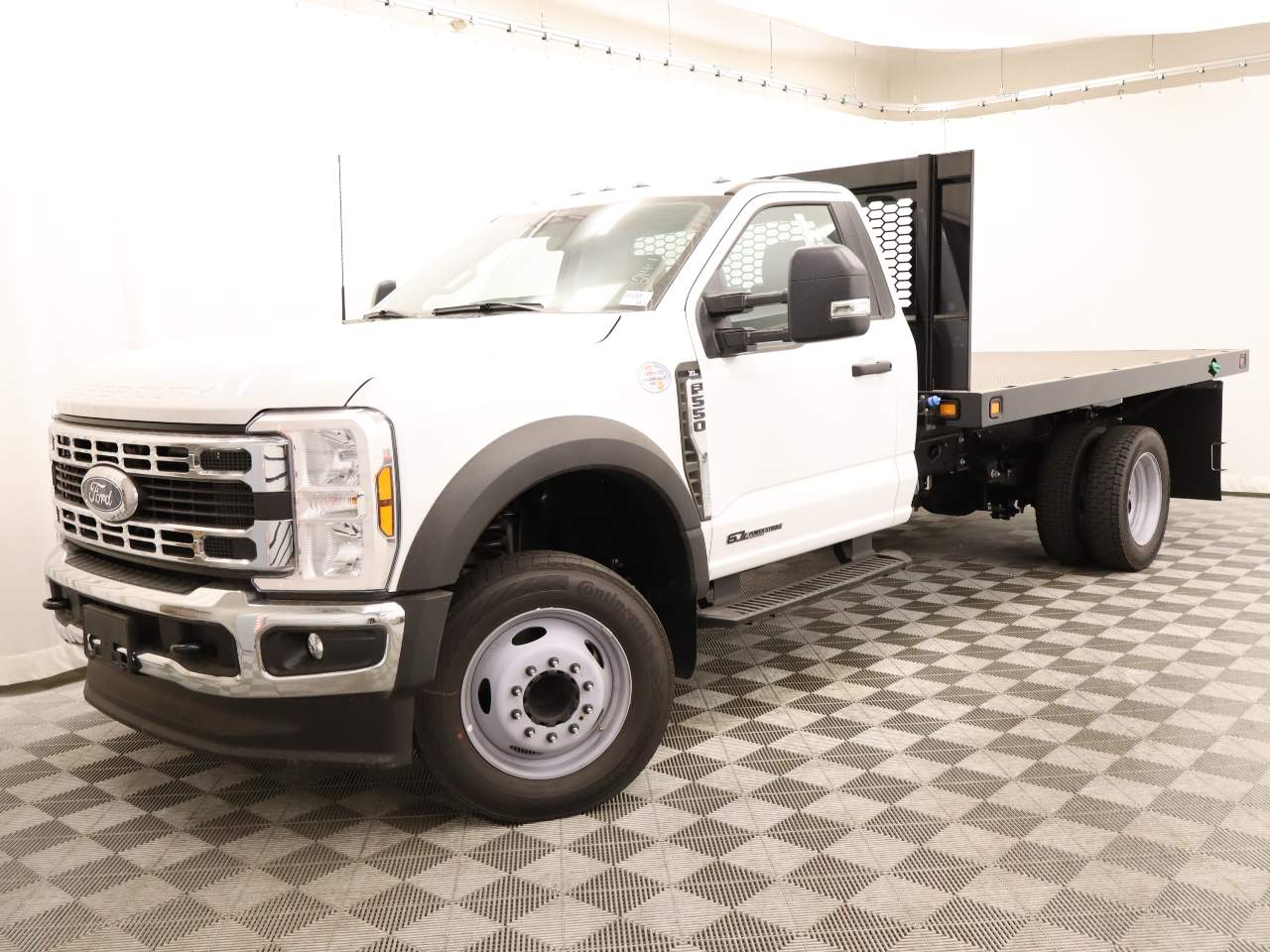 2024 Ford F-550 Super Duty Chassis