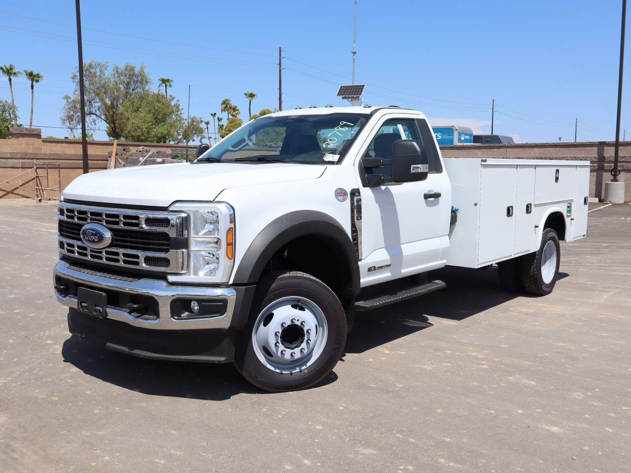 2024 Ford F-550 Super Duty Chassis