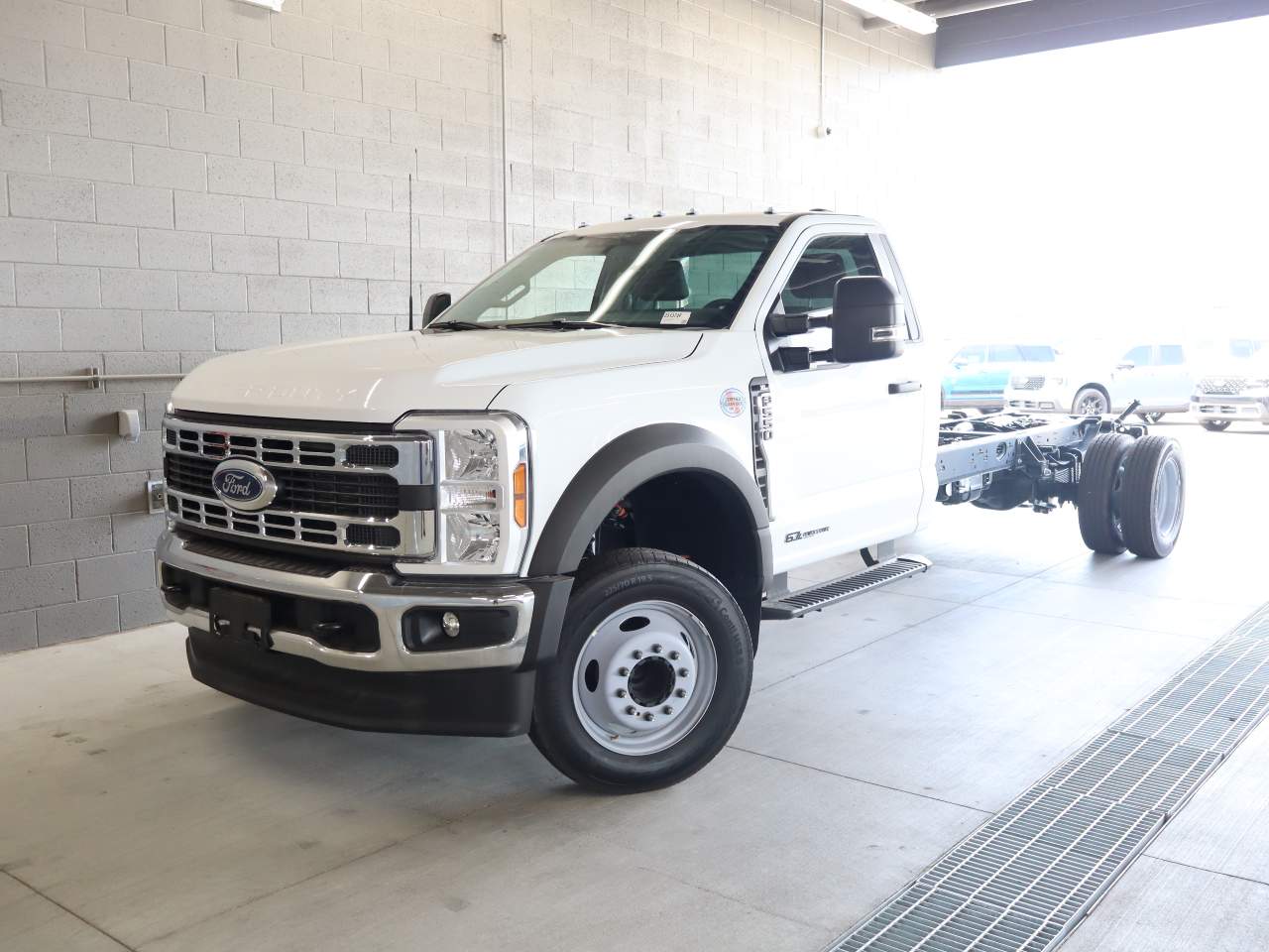 2025 Ford F-550 Super Duty Chassis
