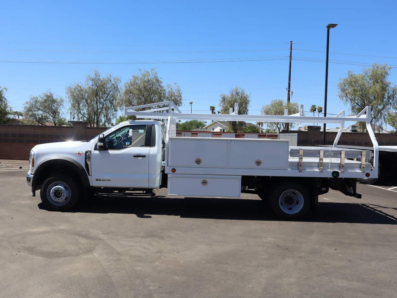 2024 Ford F-550 Super Duty Chassis