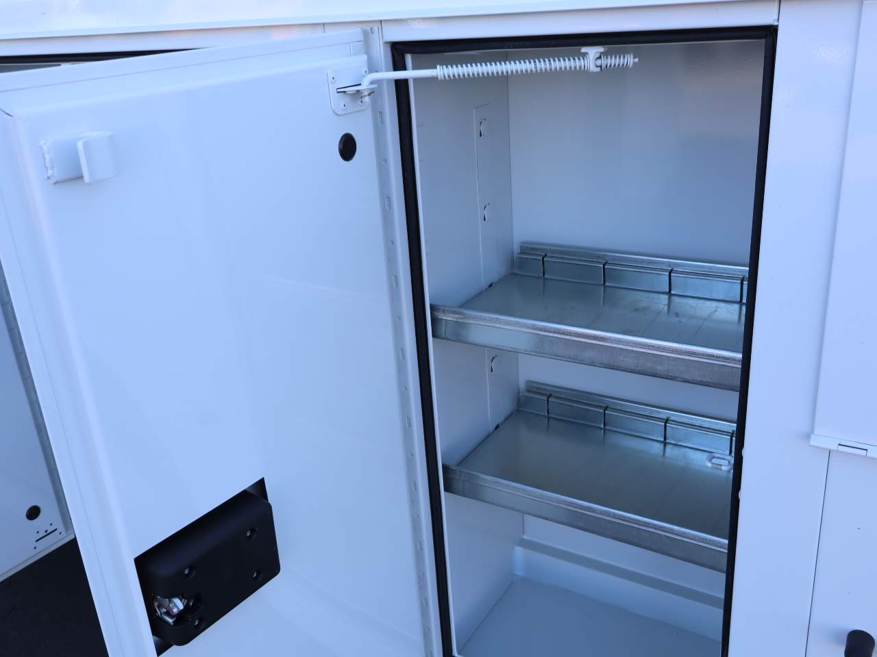 2025 Ford E-Series Cutaway Base - Photo 10