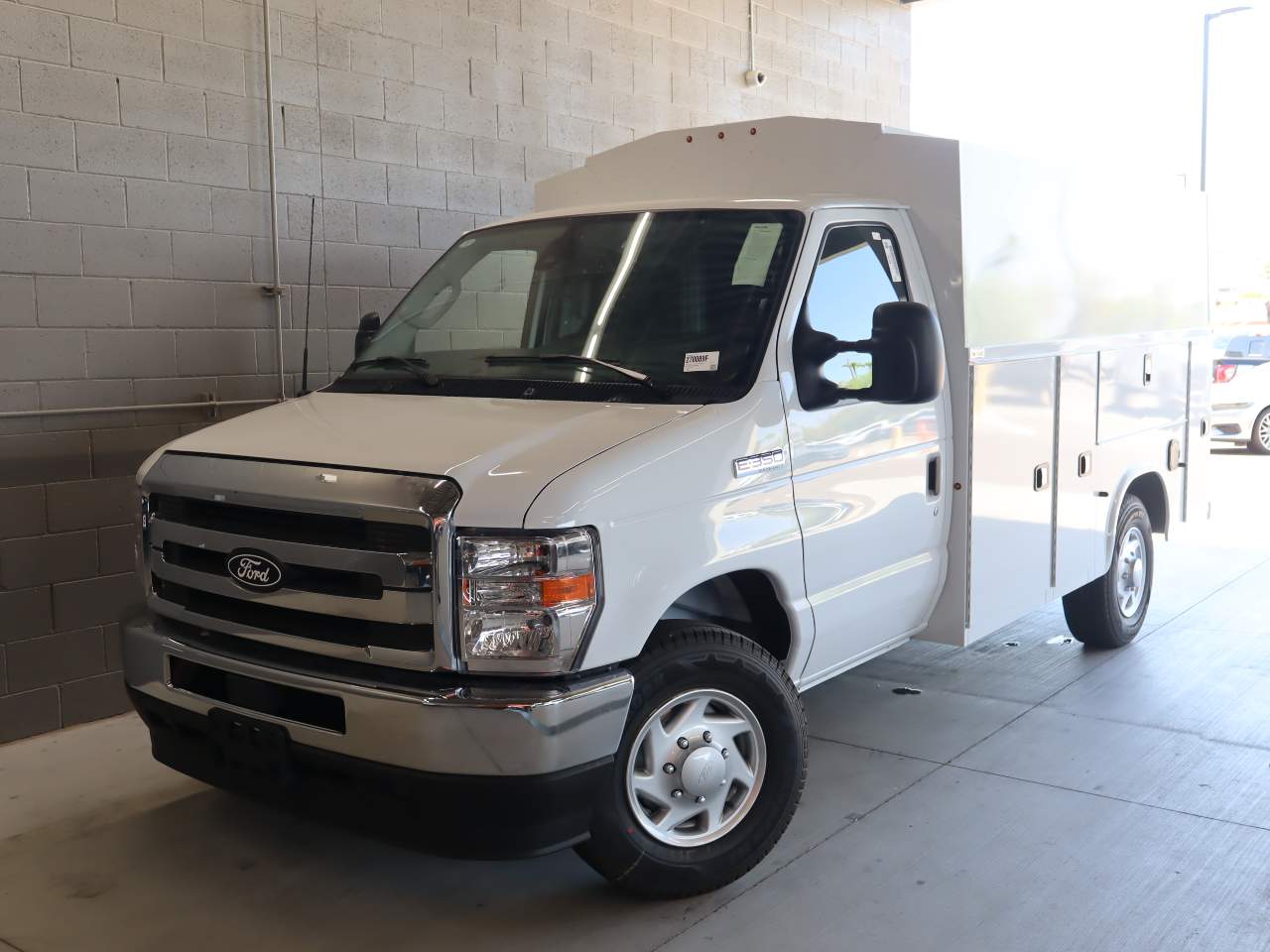 2027 Ford E-Series Full-Size