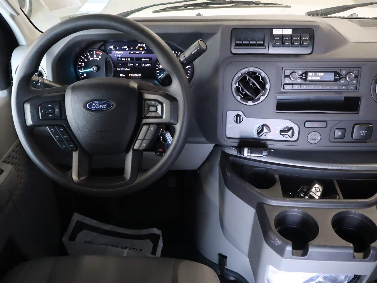 2026 Ford E-Series Cutaway Base - Photo 19