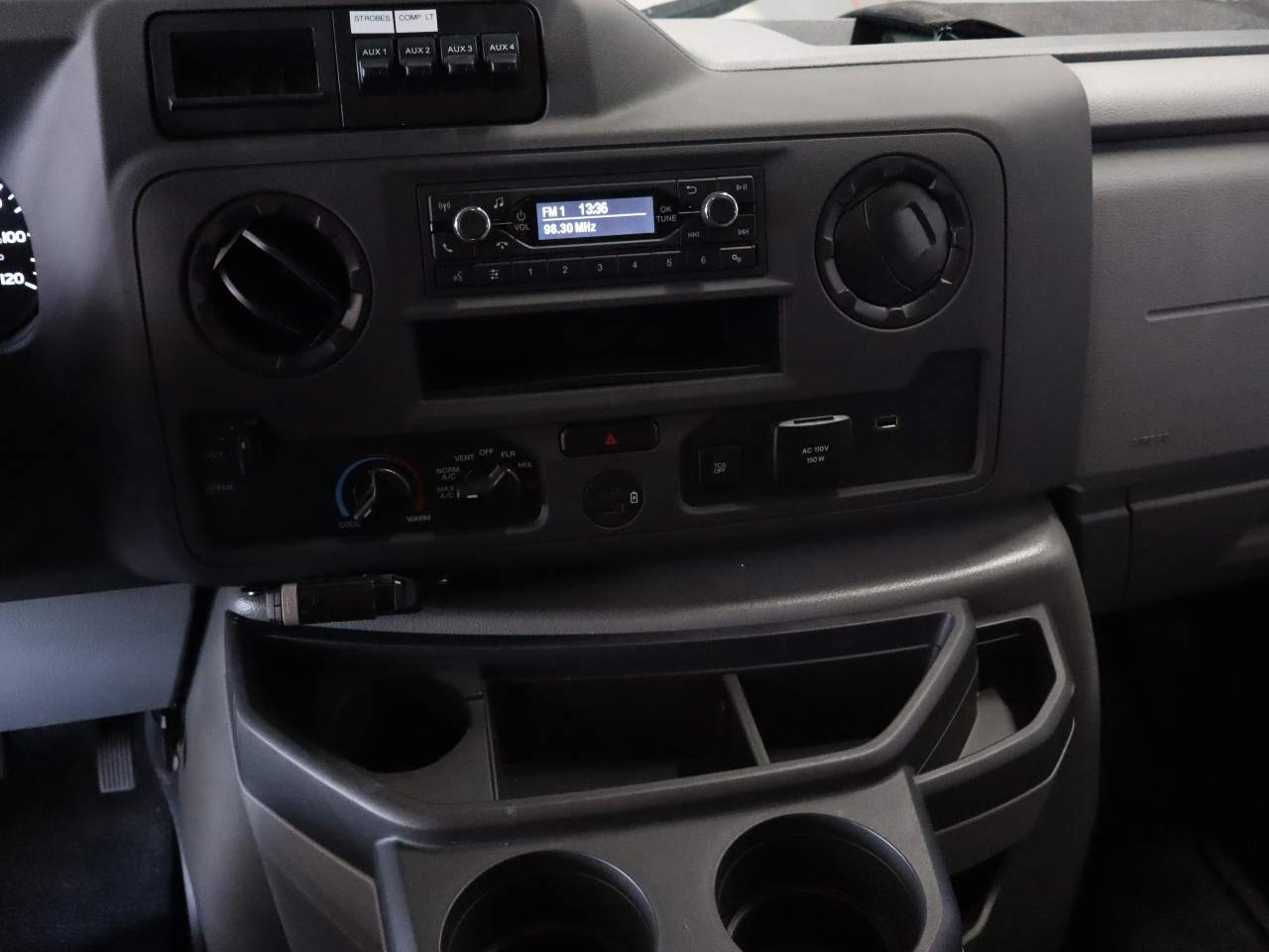 2026 Ford E-Series Cutaway Base - Photo 26