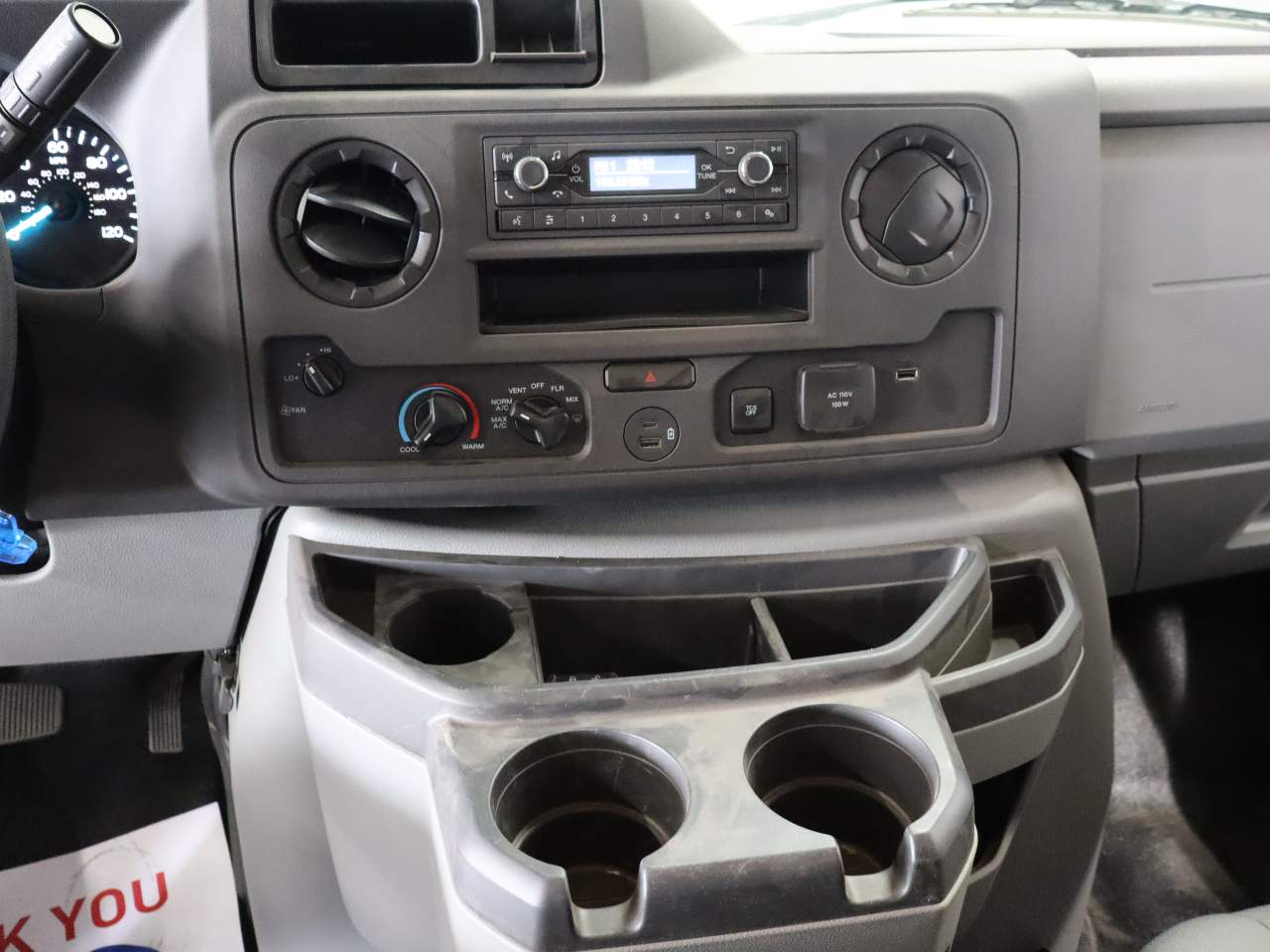 2025 Ford E-Series Cutaway Base - Photo 24