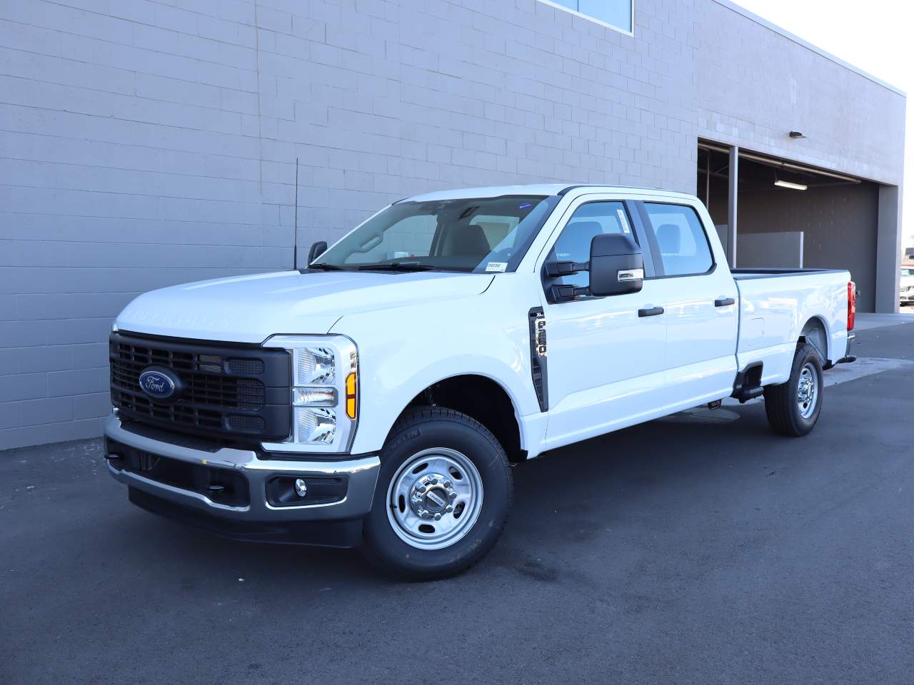 2026 Ford F-250 Super Duty Crew Cab XL
