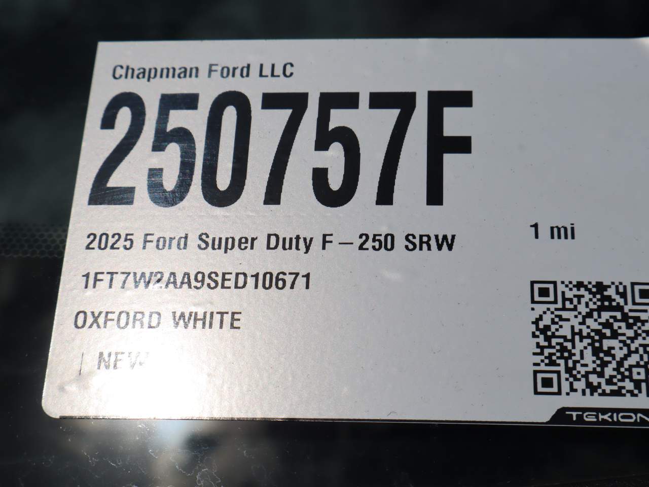 2025 Ford F-250 Super Duty Crew Cab XL