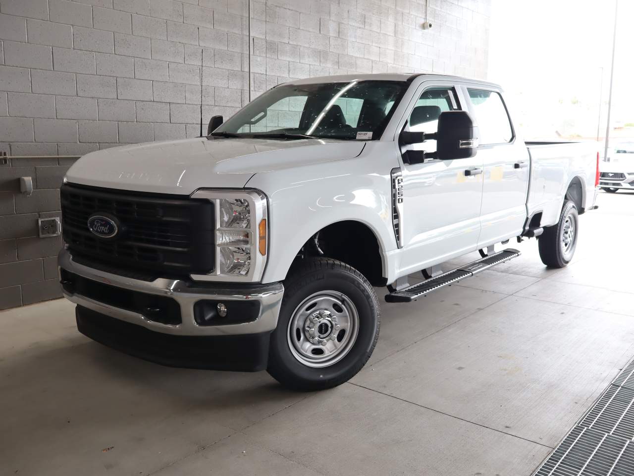 2026 Ford F-250 Super Duty Crew Cab XL