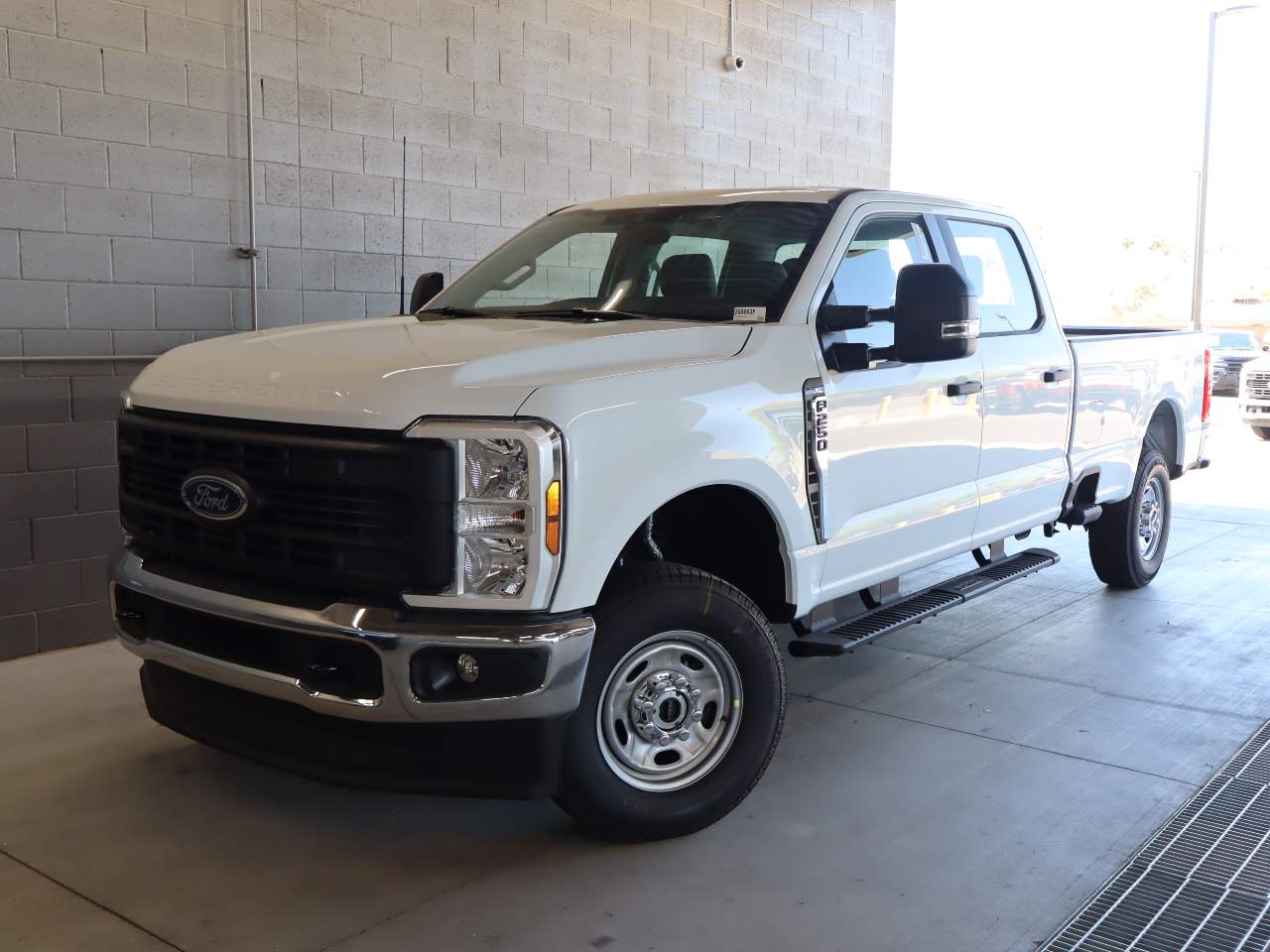 2026 Ford F-250 Super Duty Crew Cab XL