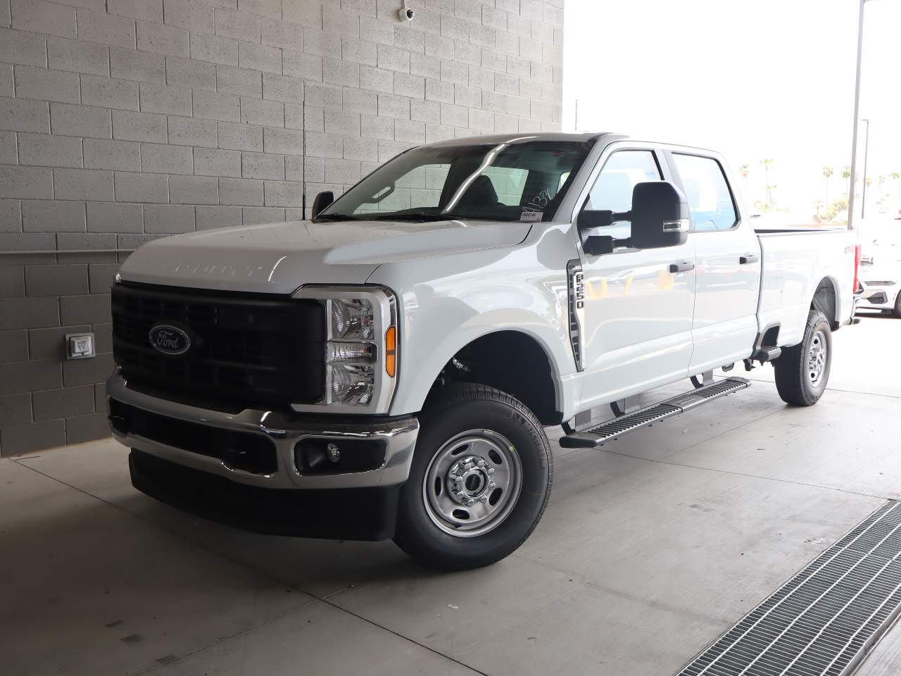 2026 Ford F-250 Super Duty Crew Cab XL