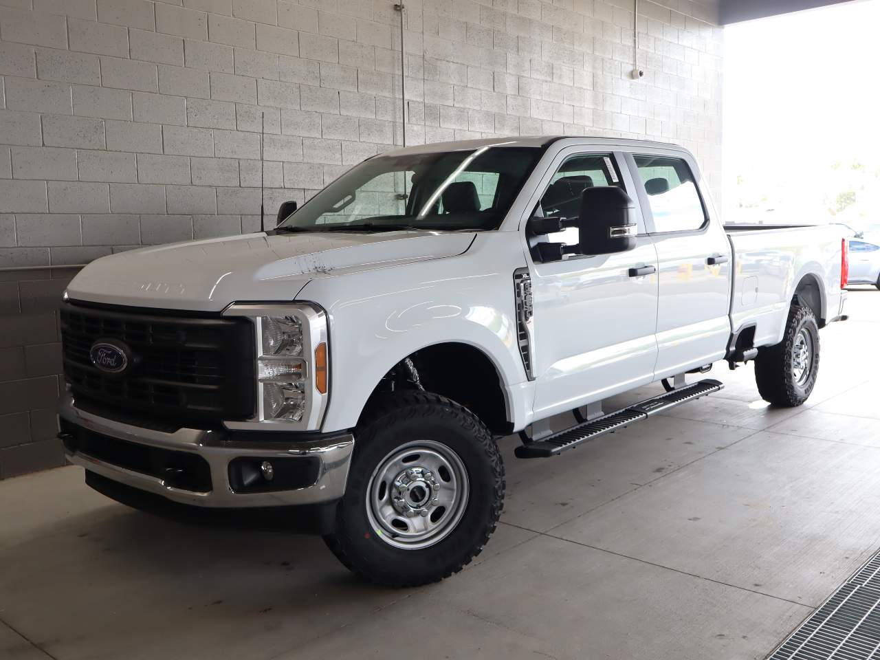 2026 Ford F-250 Super Duty Crew Cab XL