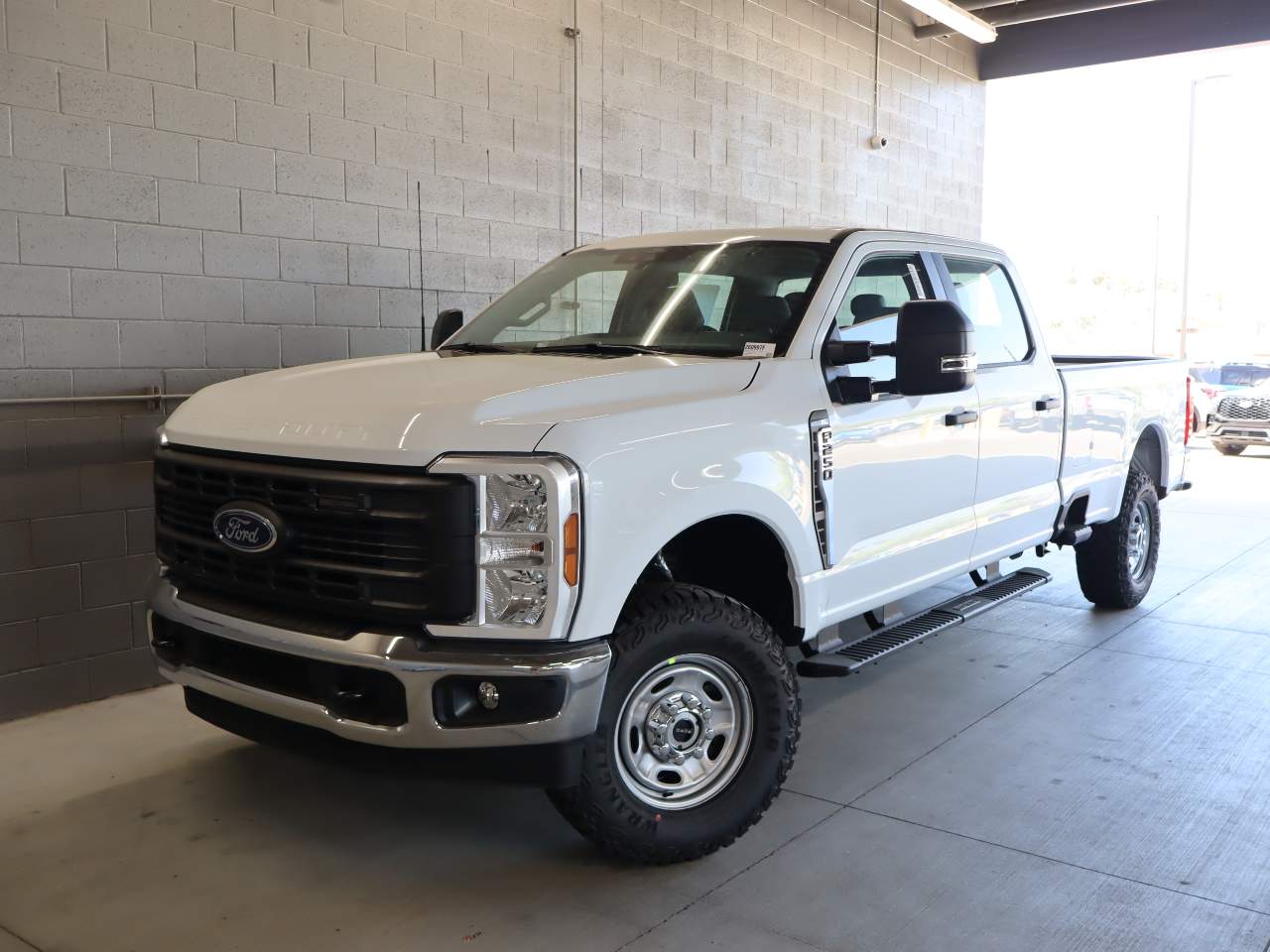2026 Ford F-250 Super Duty Crew Cab XL
